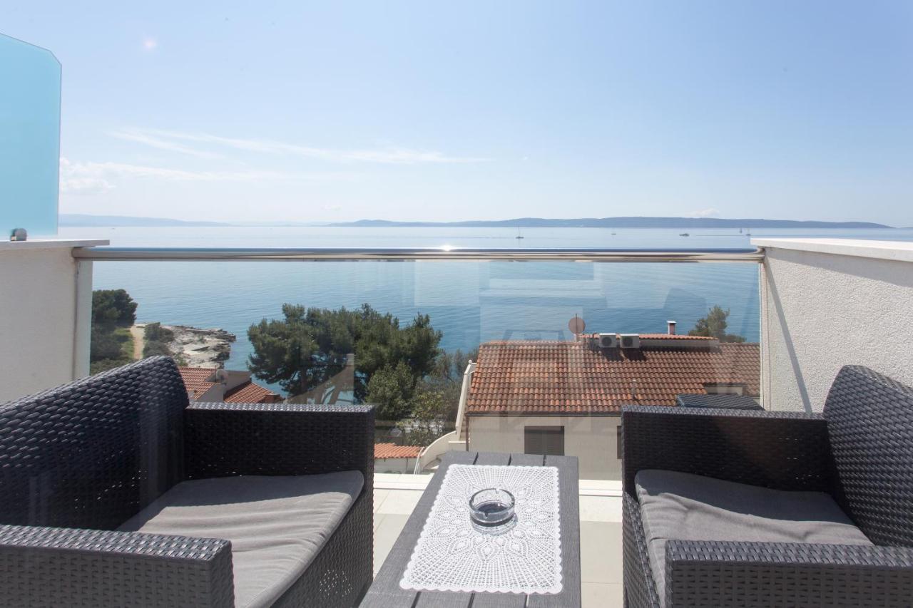 Apartments Bandic - 30 Meters To The Beach Trogir Bagian luar foto