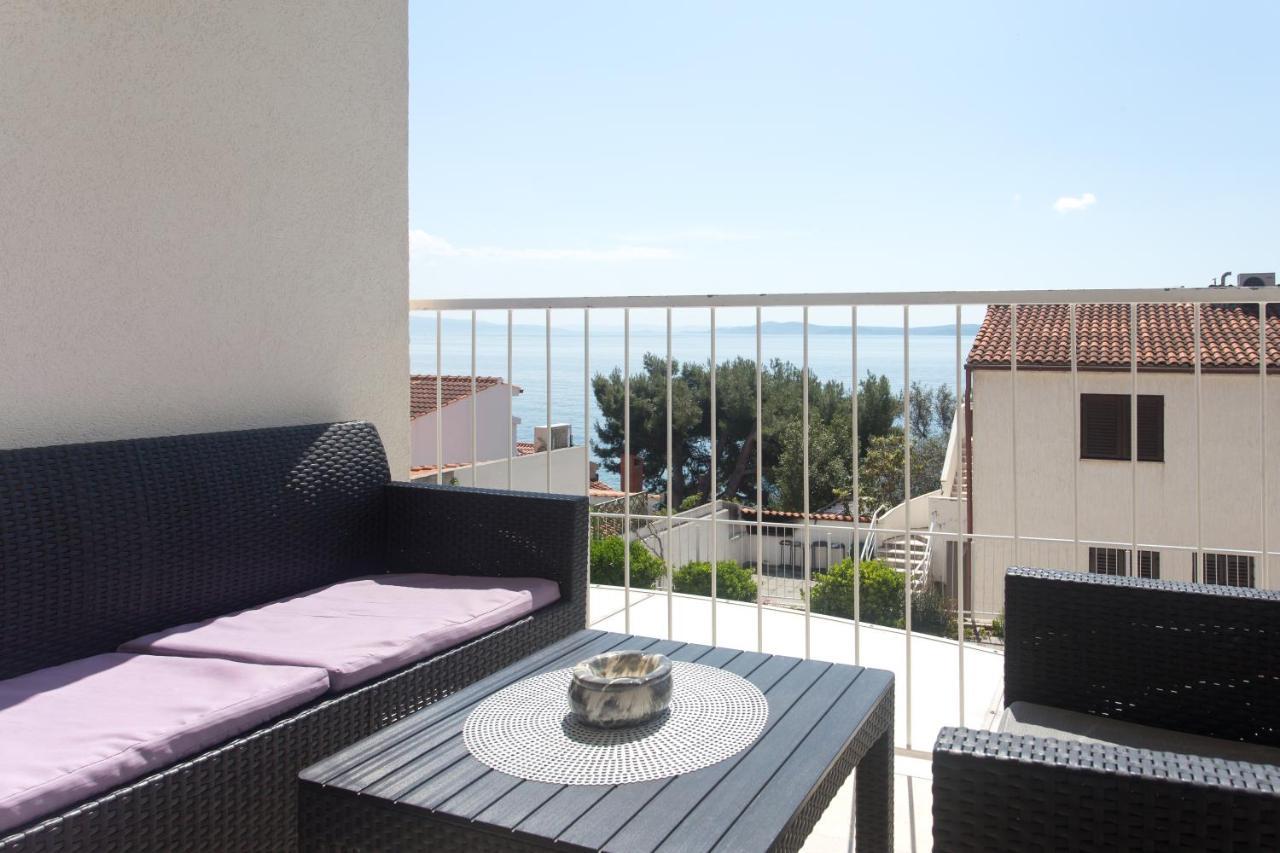 Apartments Bandic - 30 Meters To The Beach Trogir Bagian luar foto